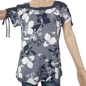 Women's Blouse Short‎ Sleeve Round Neck Lace Up Details Blue White Size S-M New